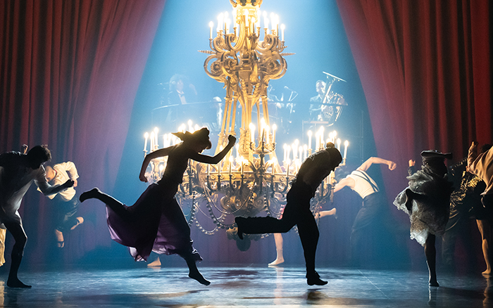paris-opera-ballet-a-north-american-premiere-by-hofesh-shechter-3-700×438-1